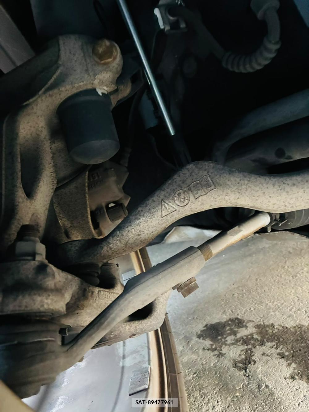 Bmw 3 SERIES 2013-12 7683583-31
