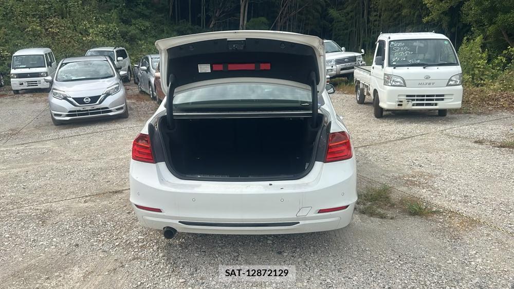 Bmw 3 SERIES 2013-01 7497284-23