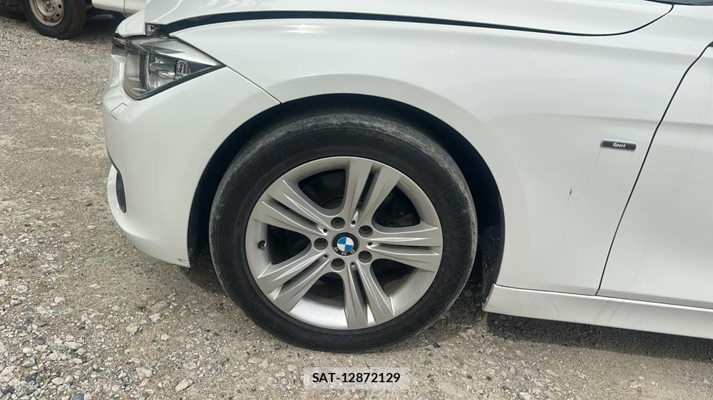 Bmw 3 SERIES 2013-01 7497284-26