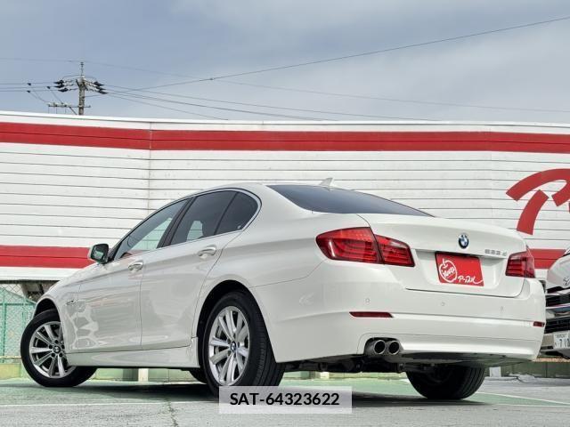 Bmw 5 SERIES 2013-03 4171464-3
