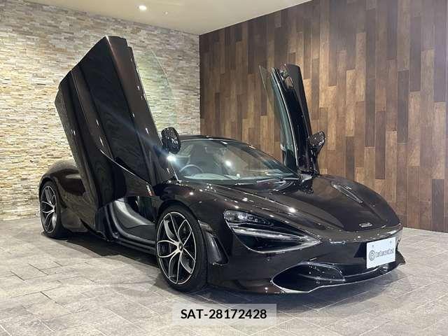 McLaren 720S 2021-11 7324611-3