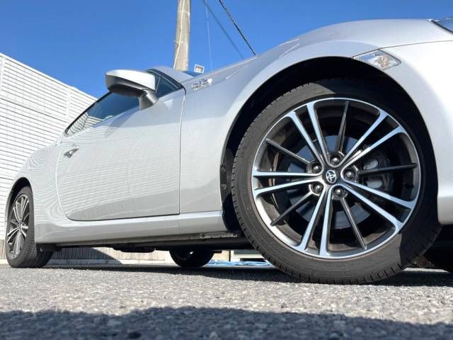 Toyota 86 2012-06 487762-13