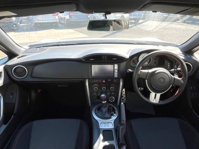Toyota 86 2012-06 487762-1