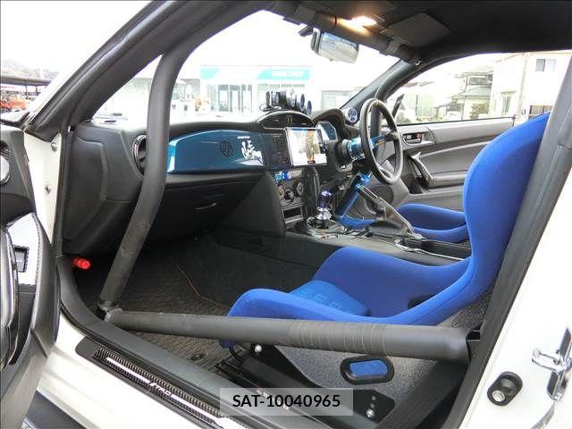 Toyota 86 2013-11 606217-15