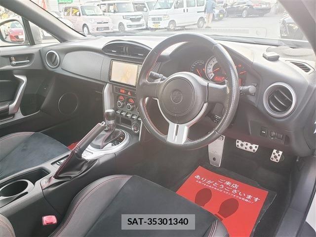Toyota 86 2016-06 1013614-5