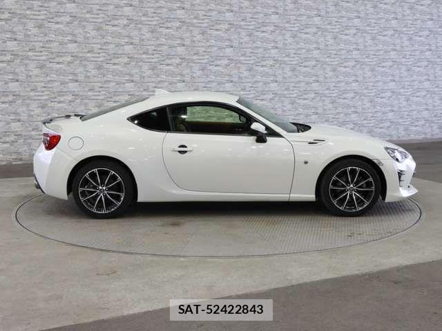 Toyota 86 2018-10 1059660-11