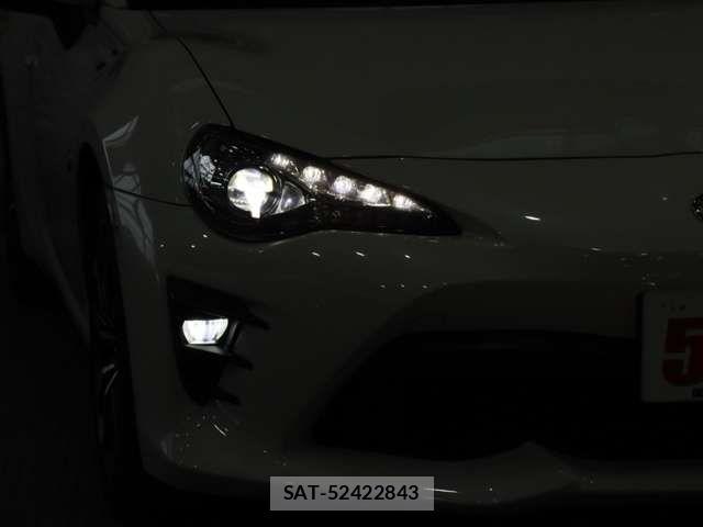 Toyota 86 2018-10 1059660-13