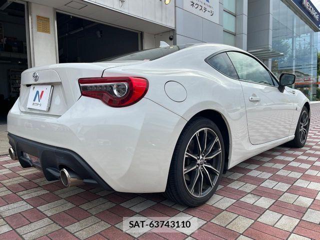 Toyota 86 2016-08 1289598-16