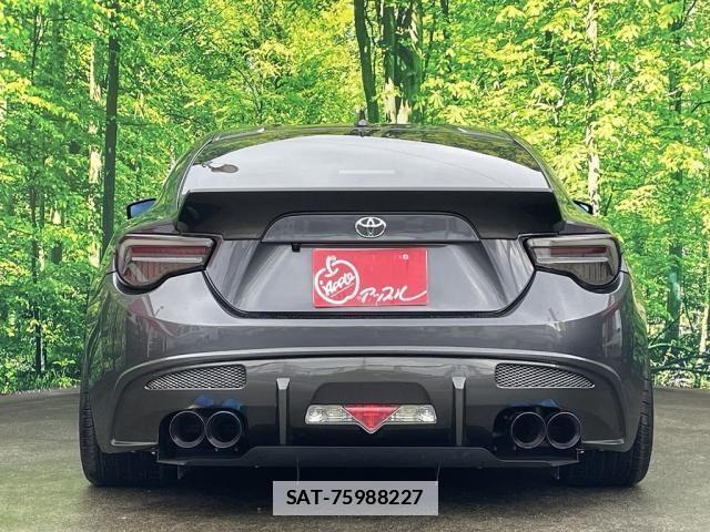 Toyota 86 2019-08 1329326-7