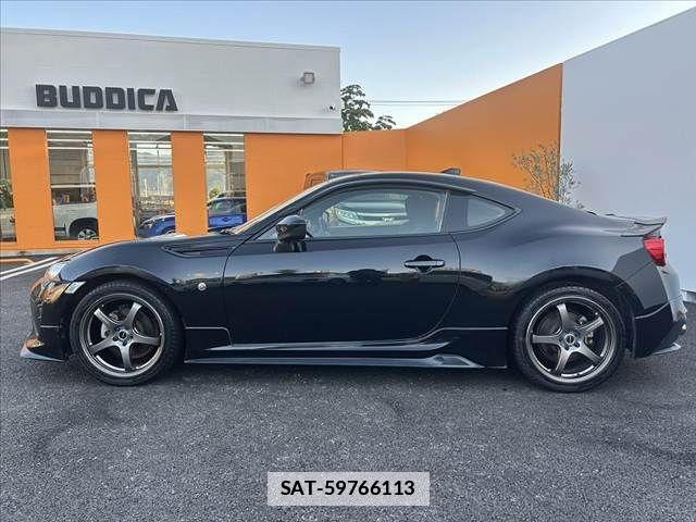 Toyota 86 2016-10 1353122-10