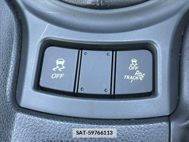 Toyota 86 2016-10 1353122-24