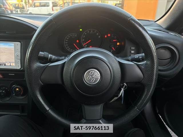 Toyota 86 2016-10 1353122-29