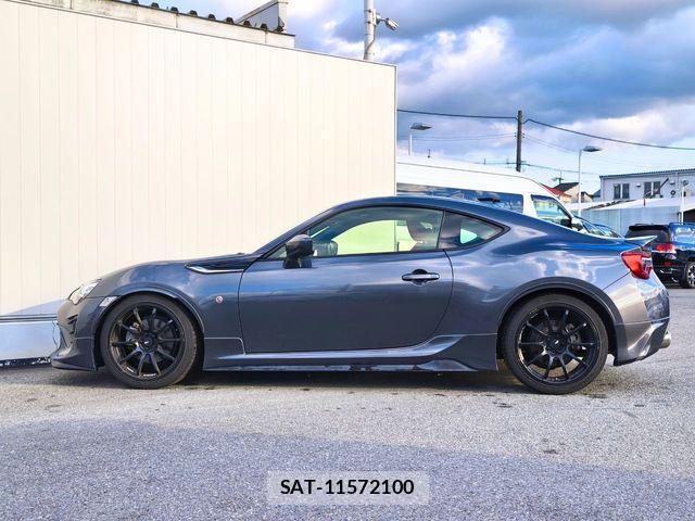 Toyota 86 2020-06 1404407-11