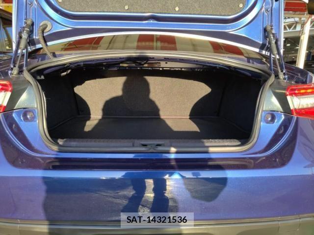 Toyota 86 2018-08 1815517-22