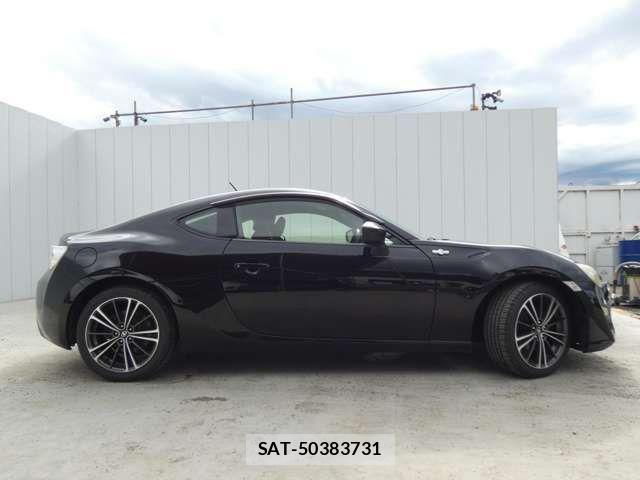 Toyota 86 2012-09 3657590-15