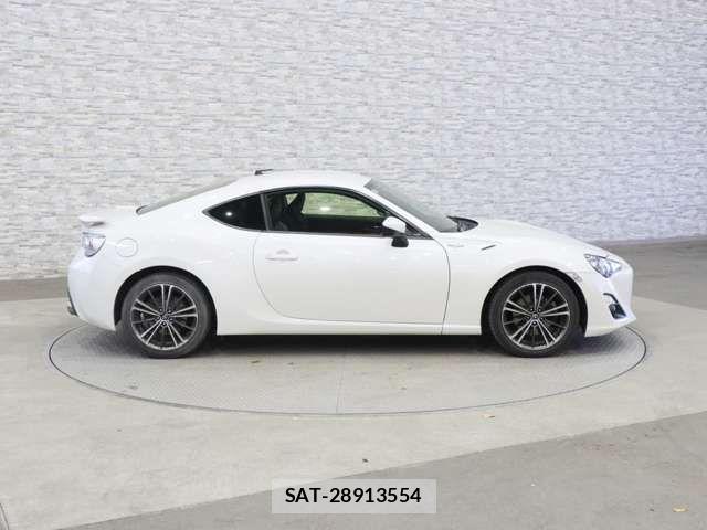 Toyota 86 2013-09 3656447-12