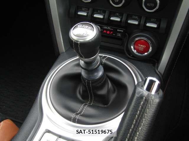 Toyota 86 2015-05 3831339-1