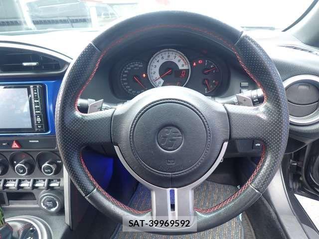 Toyota 86 2012-04 3903262-12