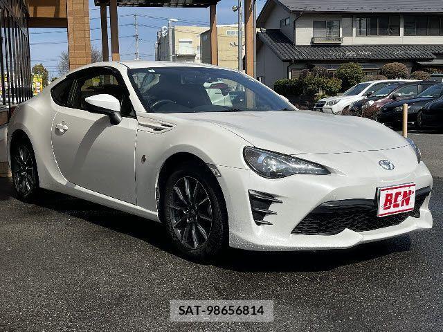 Toyota 86 2019-08 4236638-6