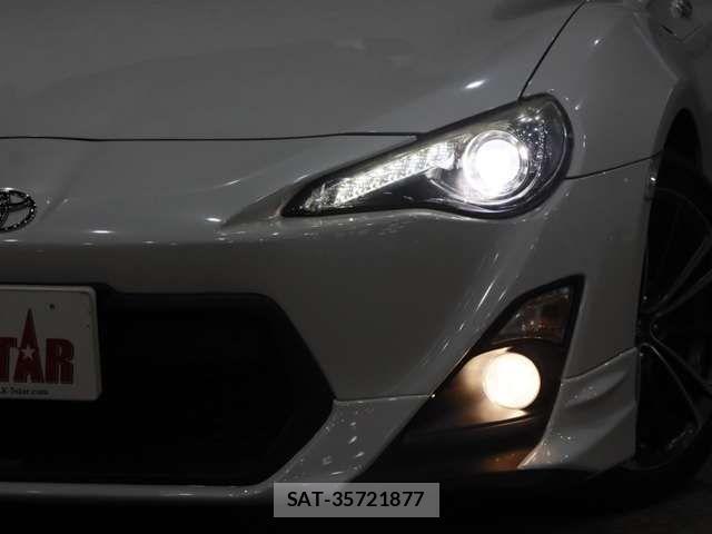 Toyota 86 2015-11 4369030-14