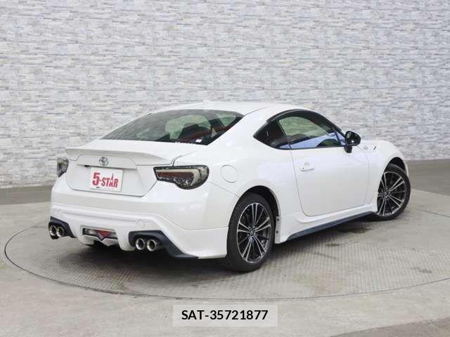 Toyota 86 2015-11 4369030-19