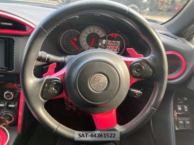 Toyota 86 2018-08 4584957-12