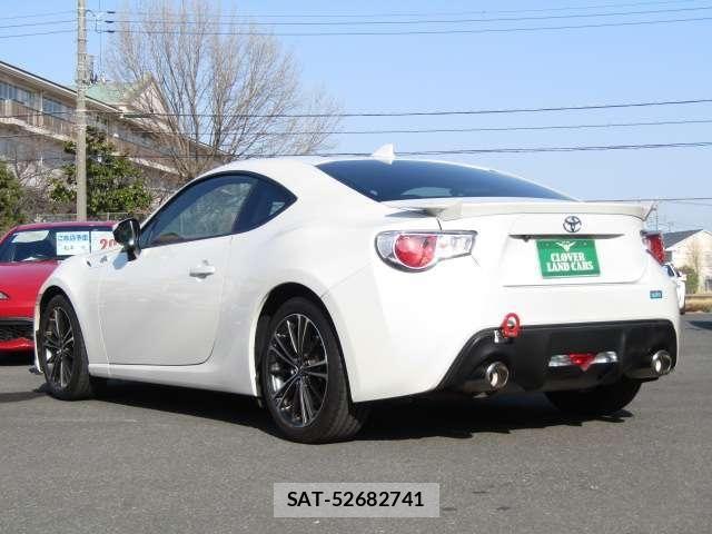 Toyota 86 2016-04 4636473-24