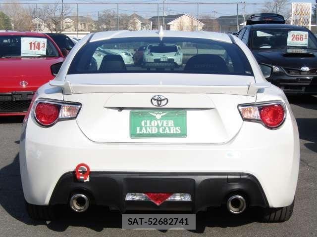 Toyota 86 2016-04 4636473-28