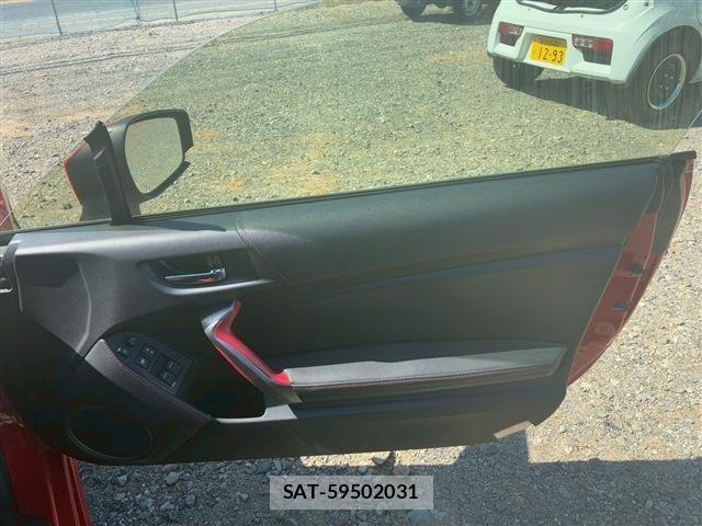 Toyota 86 2014-05 4923972-10
