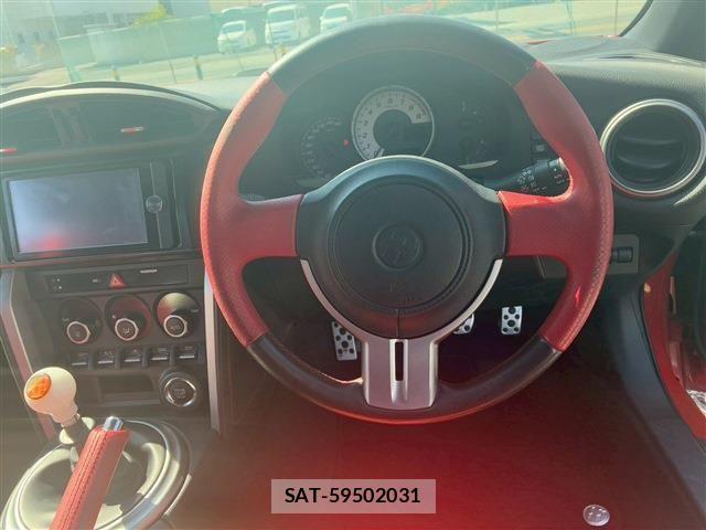 Toyota 86 2014-05 4923972-16