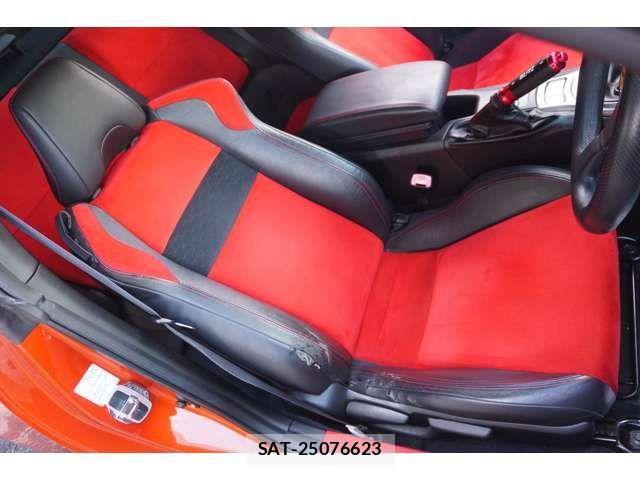 Toyota 86 2013-10 4921798-15