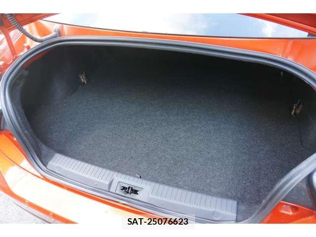 Toyota 86 2013-10 4921798-19