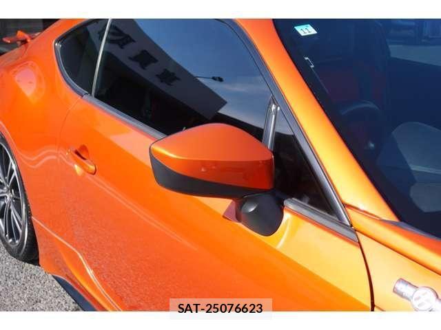 Toyota 86 2013-10 4921798-25