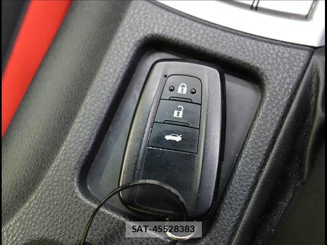 Toyota 86 2019-04 5858835-11