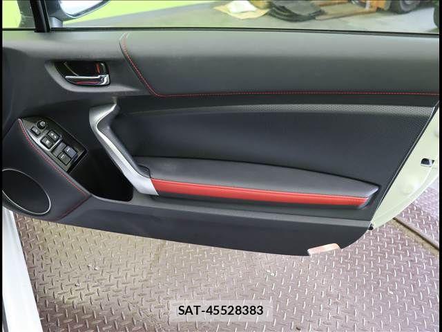 Toyota 86 2019-04 5858835-19