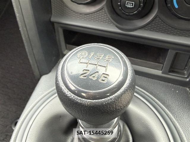 Toyota 86 2020-09 6133023-2