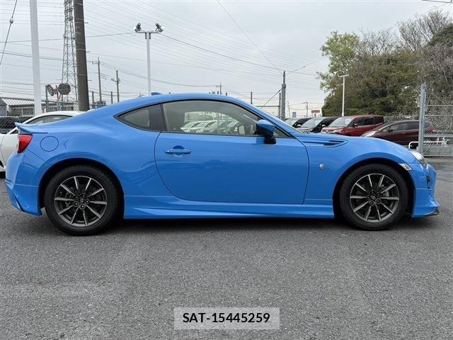 Toyota 86 2020-09 6133023-8