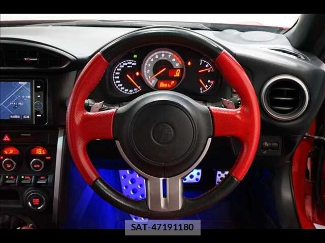 Toyota 86 2012-09 6241474-9