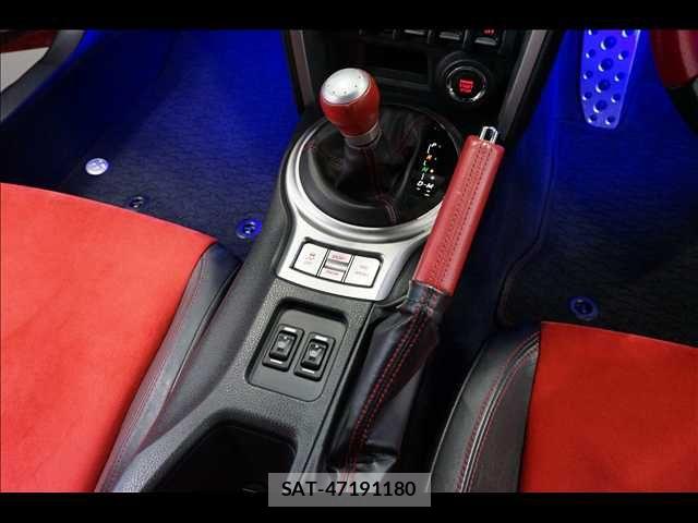 Toyota 86 2012-09 6241474-11