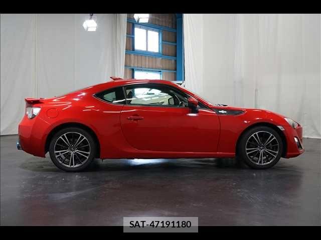 Toyota 86 2012-09 6241474-15
