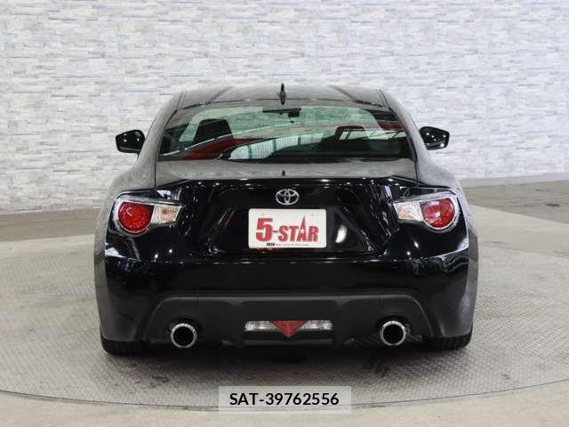 Toyota 86 2015-11 6270748-14