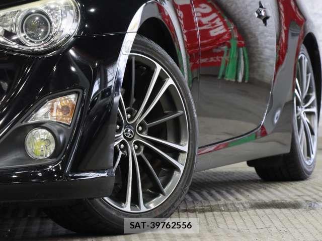 Toyota 86 2015-11 6270748-18