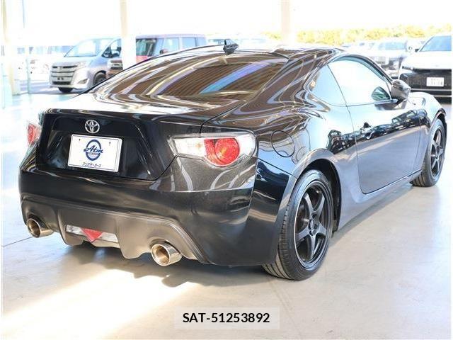 Toyota 86 2016-01 6275387-5