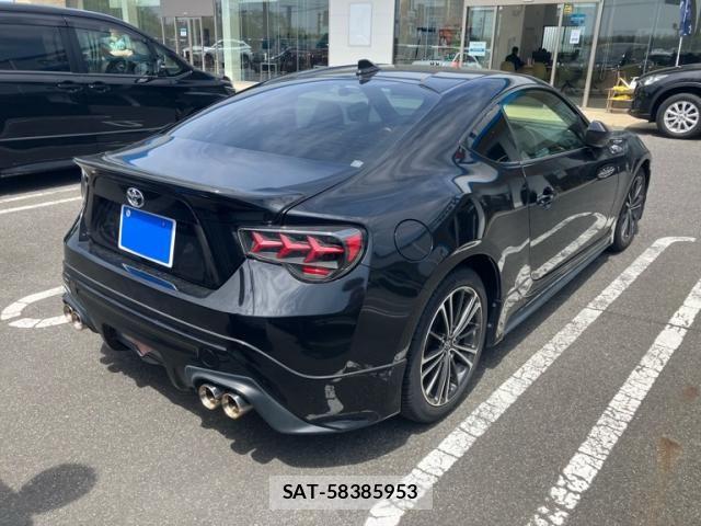 Toyota 86 2016-02 6493014-3