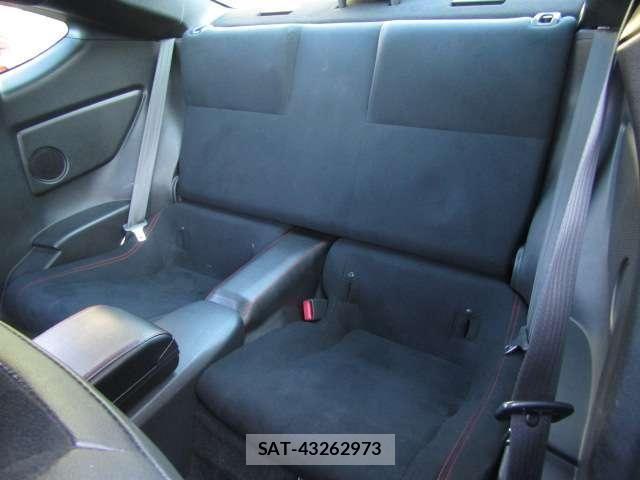 Toyota 86 2014-09 6493437-10