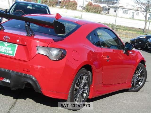 Toyota 86 2014-09 6493437-14