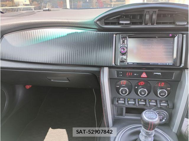 Toyota 86 2013-06 6669947-6