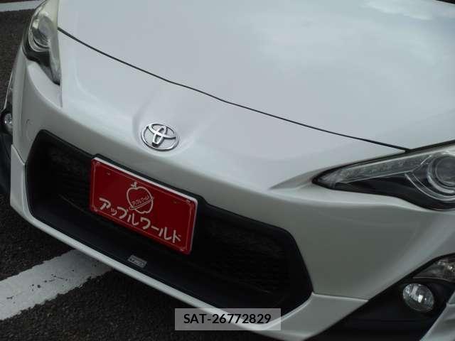 Toyota 86 2013-07 6669946-9