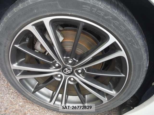 Toyota 86 2013-07 6669946-13