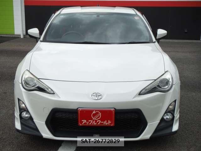 Toyota 86 2013-07 6669946-2